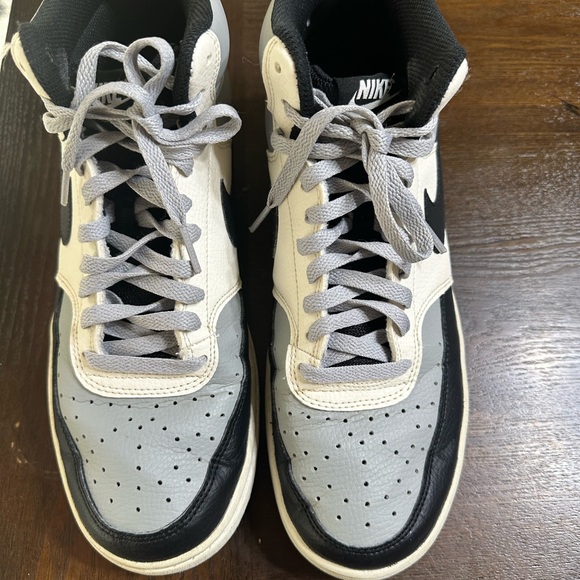 Nike Men's Mid-Top Sneakers — Grey / White / Black - Picture 3 of 7